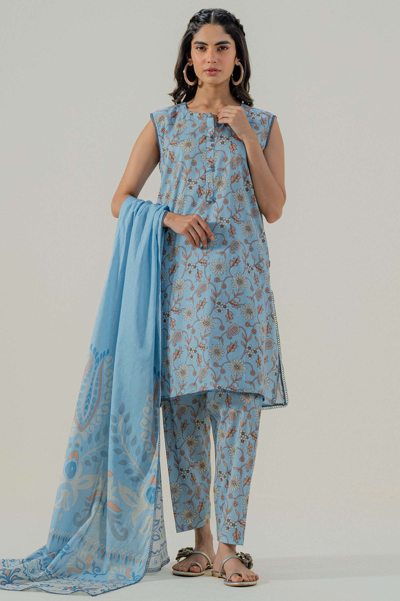 https://cdn.shopify.com/s/files/1/0568/3308/1529/files/U00783-SB0.jpg?v=1781263397