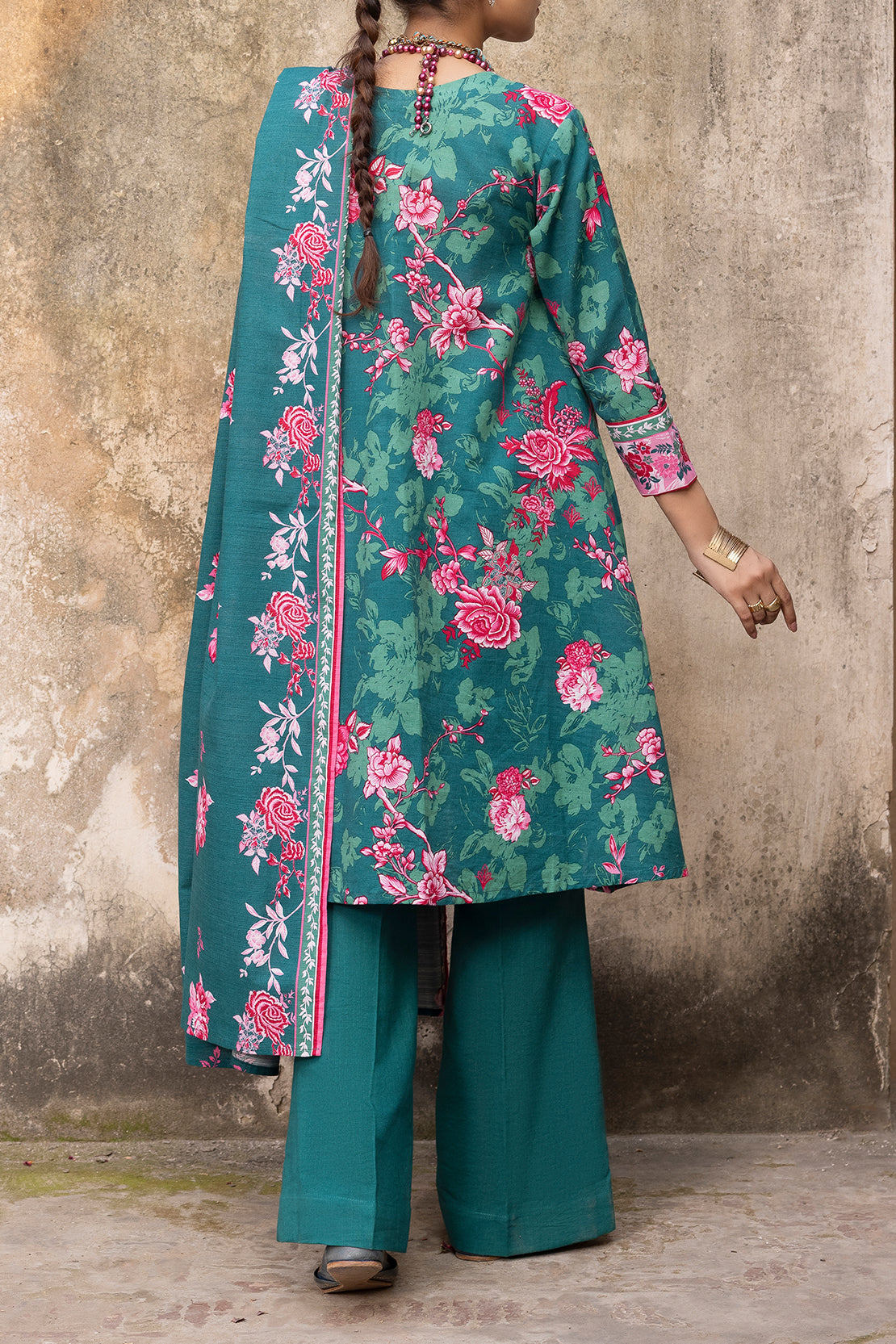 Unstitched Printed Warm Khaddar 3 Piece114079