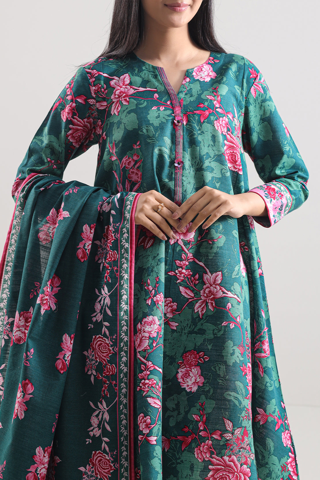 Unstitched Printed Cotton Khaddar 3 Piece114079