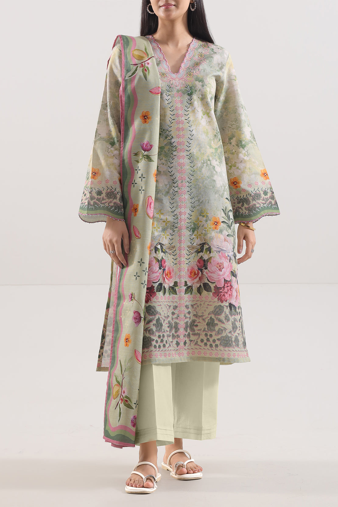 Unstitched Printed Warm Khaddar 3 Piece116761