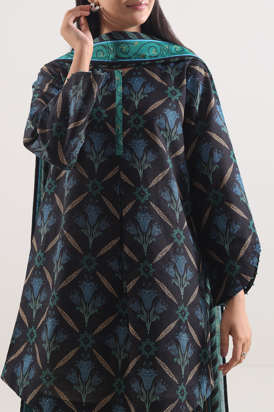 Unstitched Printed Cotton Khaddar 3 Piece114103