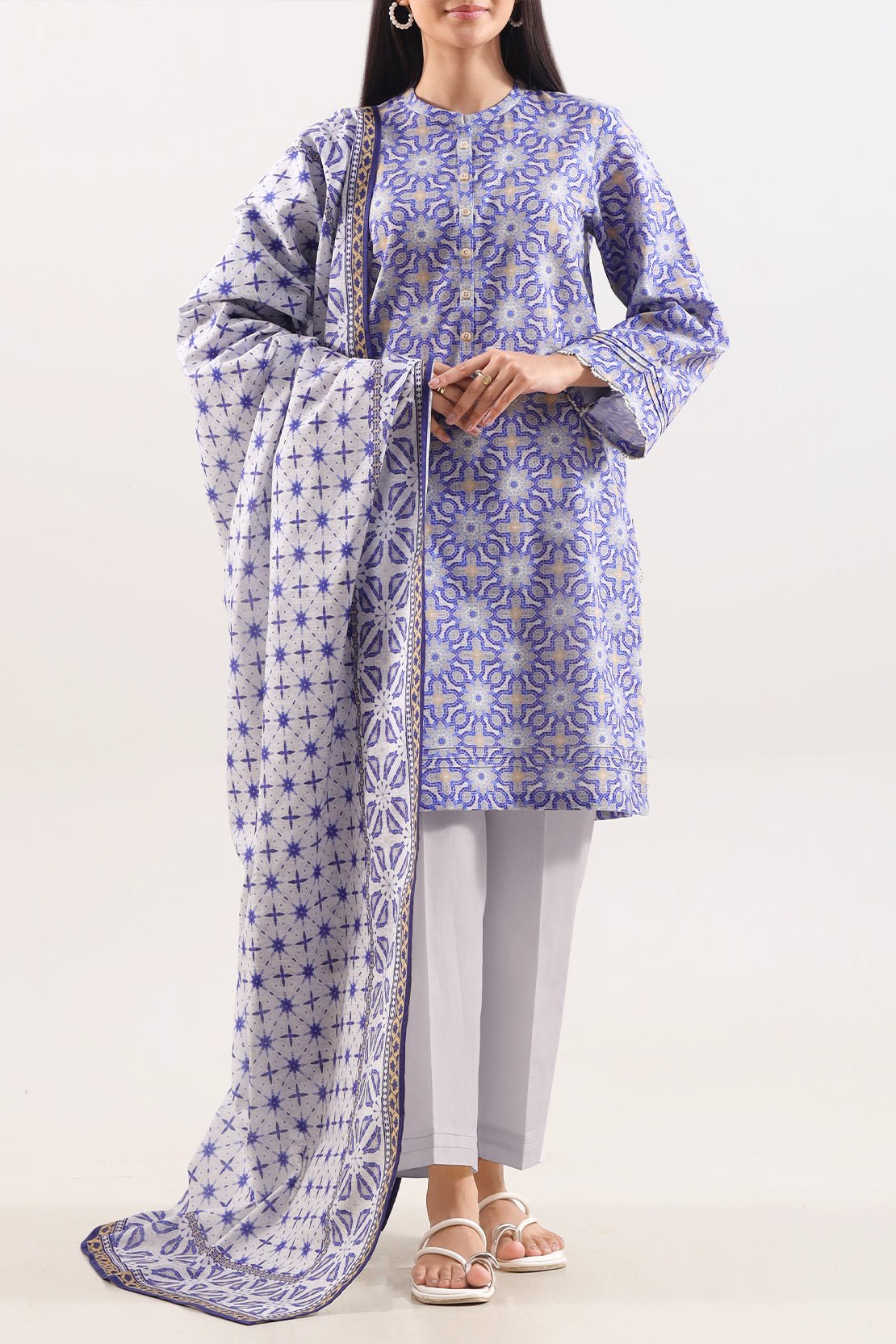 Unstitched Printed Warm Khaddar 3 Piece119413