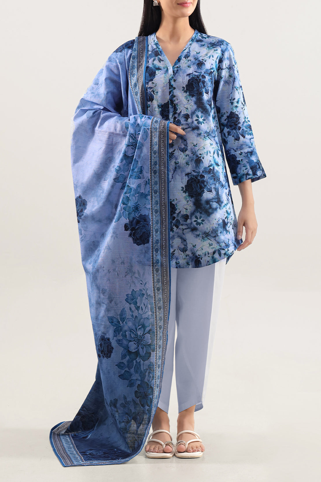 Unstitched Printed Warm Khaddar 3 Piece118385