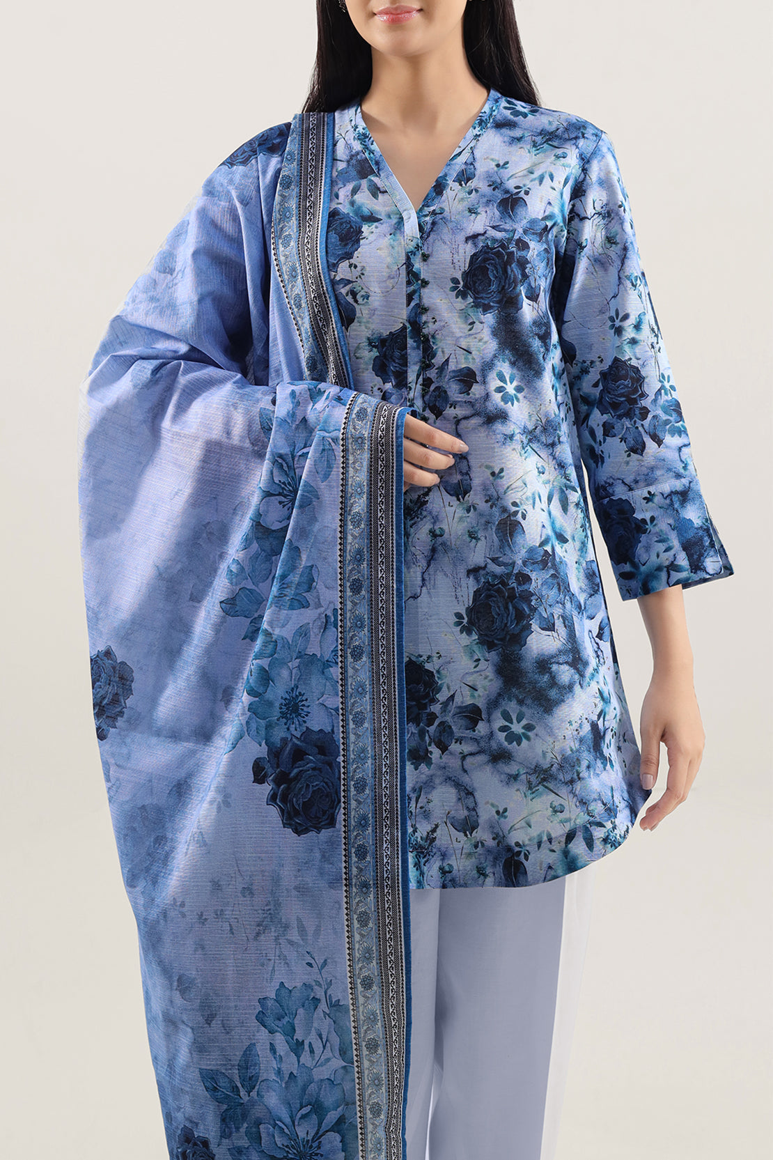 Unstitched Printed Warm Khaddar 3 Piece118385