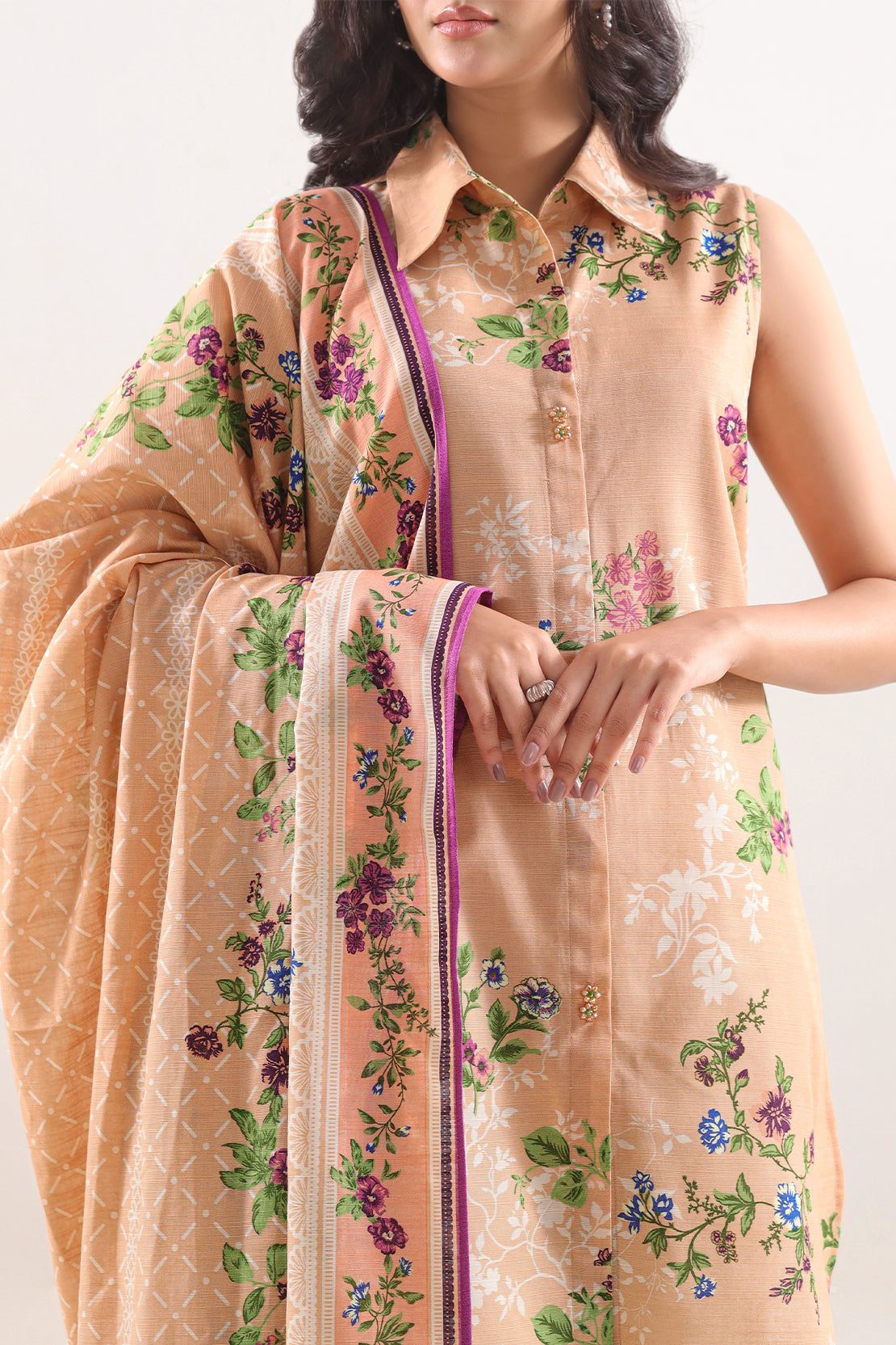 Unstitched Printed Warm Khaddar 3 Piece128282