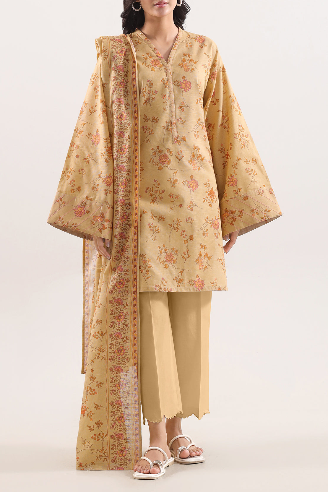 Unstitched Printed Warm Khaddar 3 Piece128283