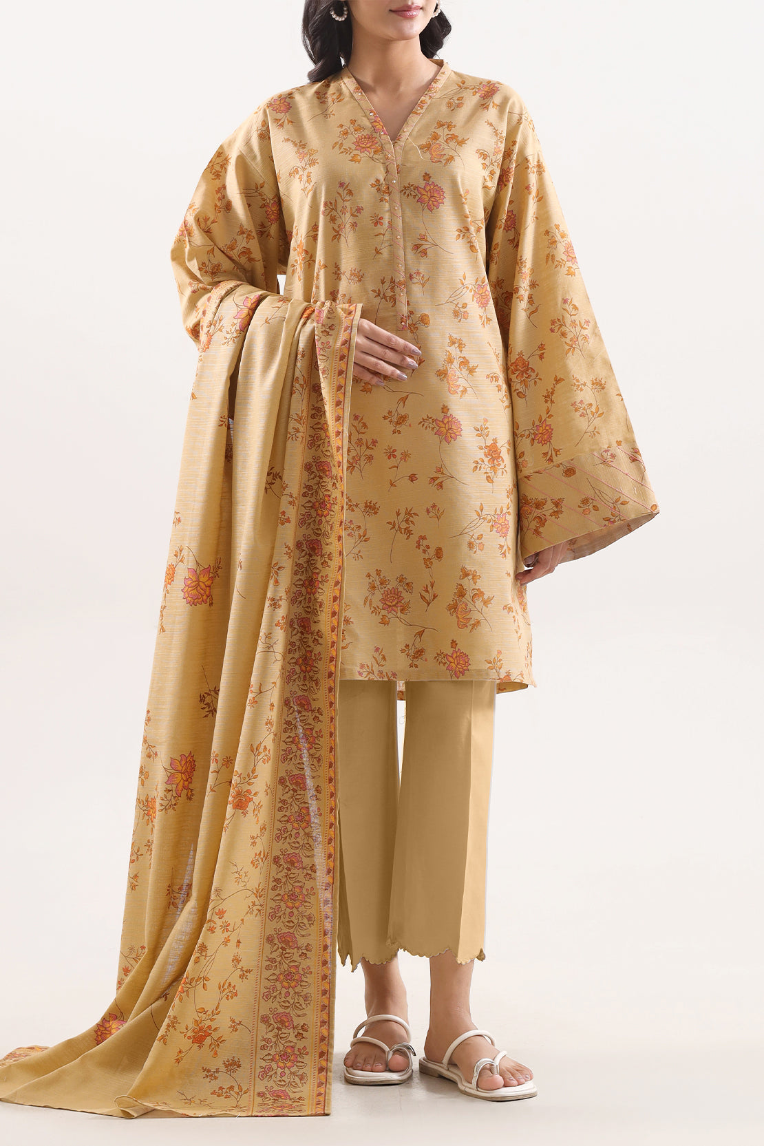 Unstitched Printed Warm Khaddar 3 Piece128283