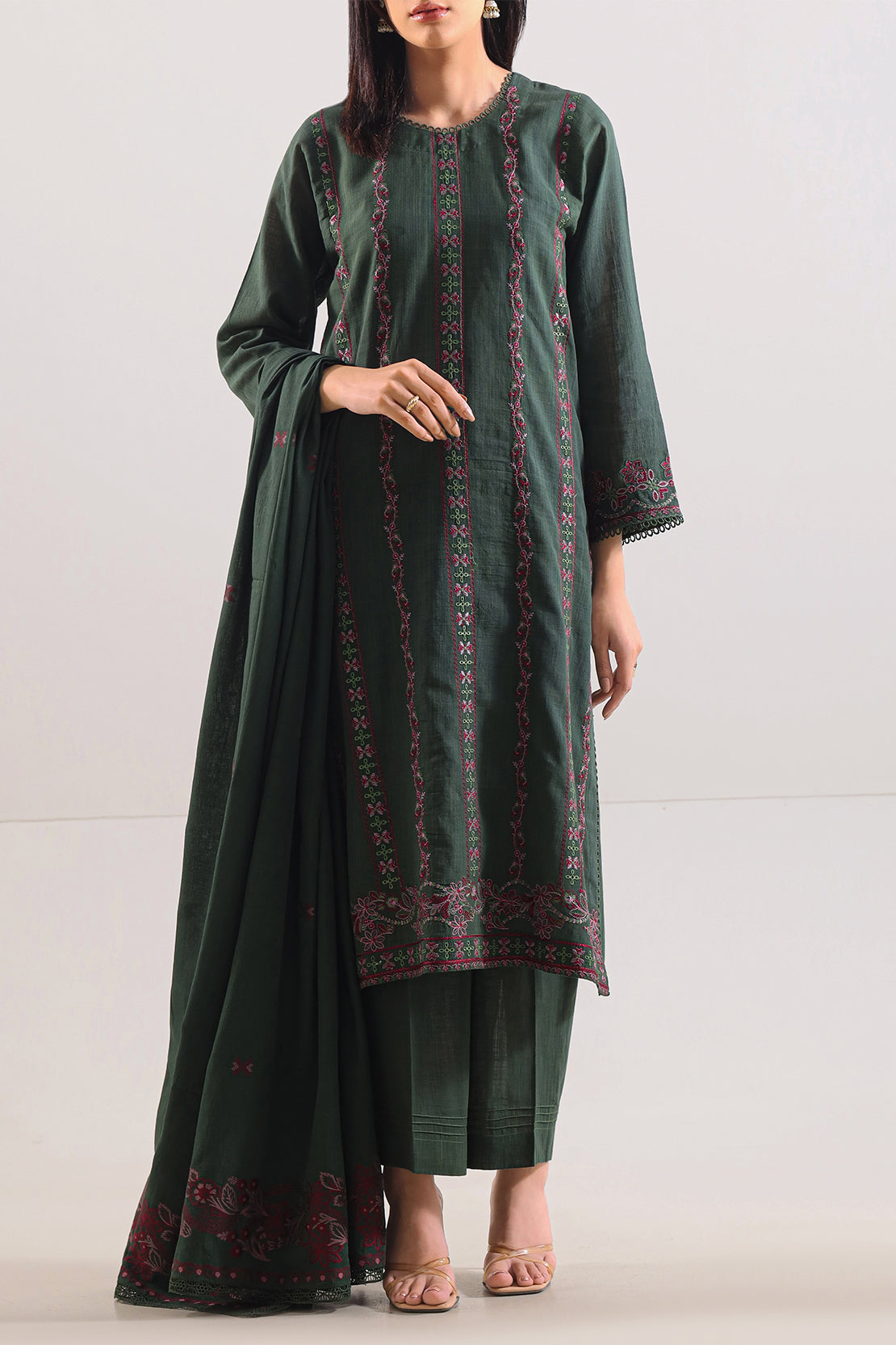 Unstitched Solid Embroidered Cotton Khaddar 3 Piece120604