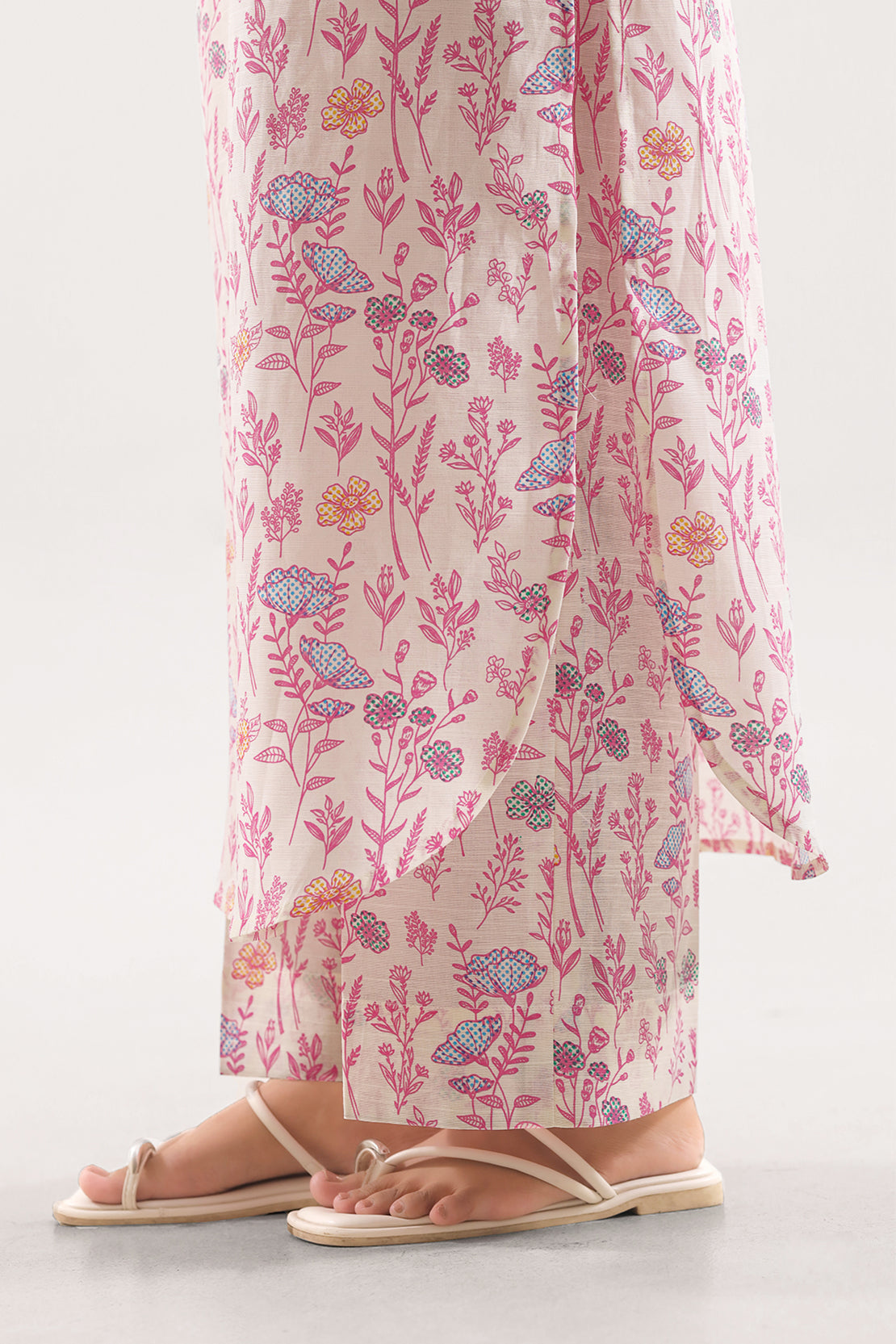 Unstitched Printed Khaddar 2 Piece (Shirt/Trouser)125251