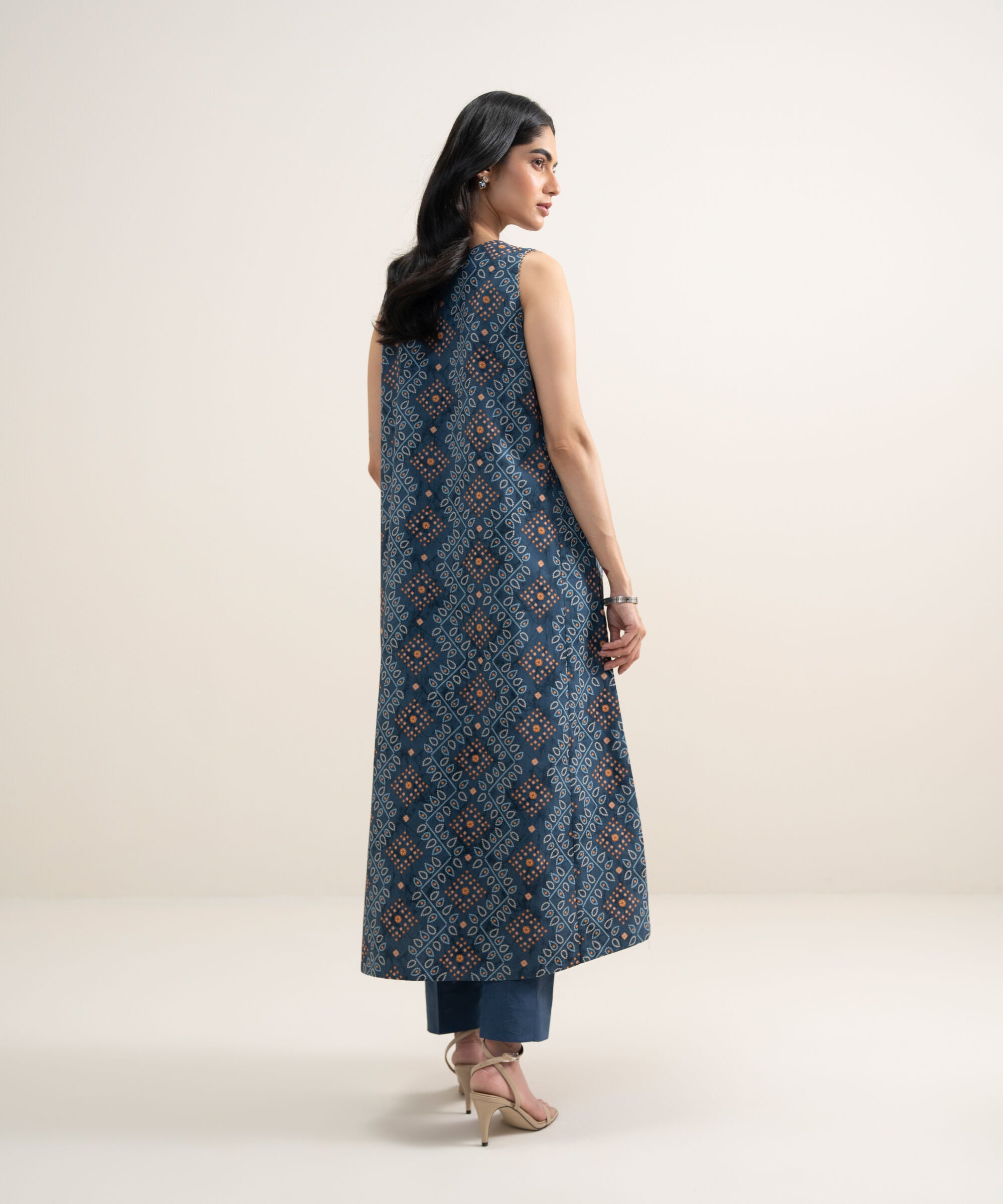 2 Piece - Embroidered Lawn Suit