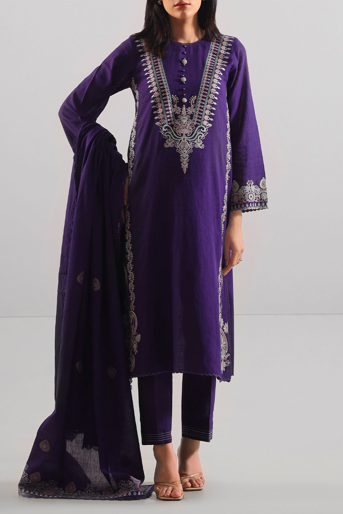 Unstitched Solid Embroidered Warm Khaddar 3 Piece120613