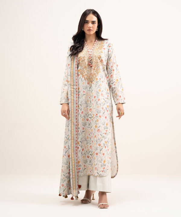 3 Piece - Embroidered Lawn Suit