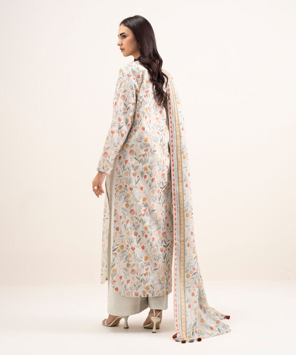 3 Piece - Embroidered Lawn Suit