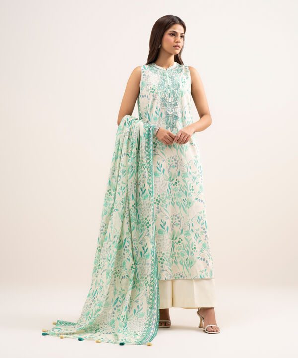 3 Piece - Embroidered Lawn Suit