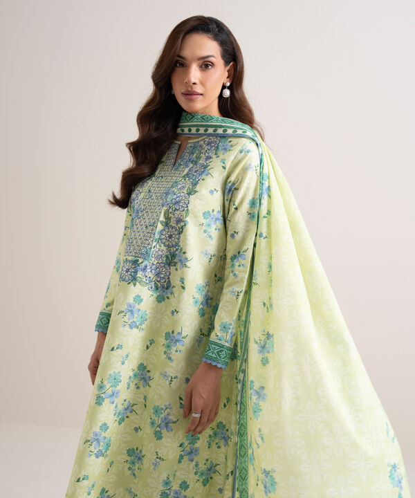 3 Piece - Embroidered Lawn Suit