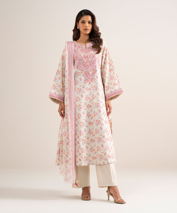 3 Piece - Embroidered Lawn Suit
