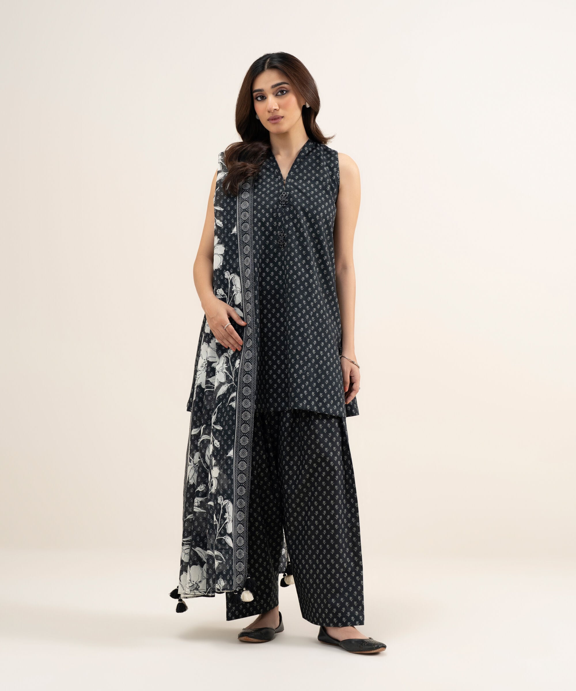 3 Piece - Printed Lawn Suit