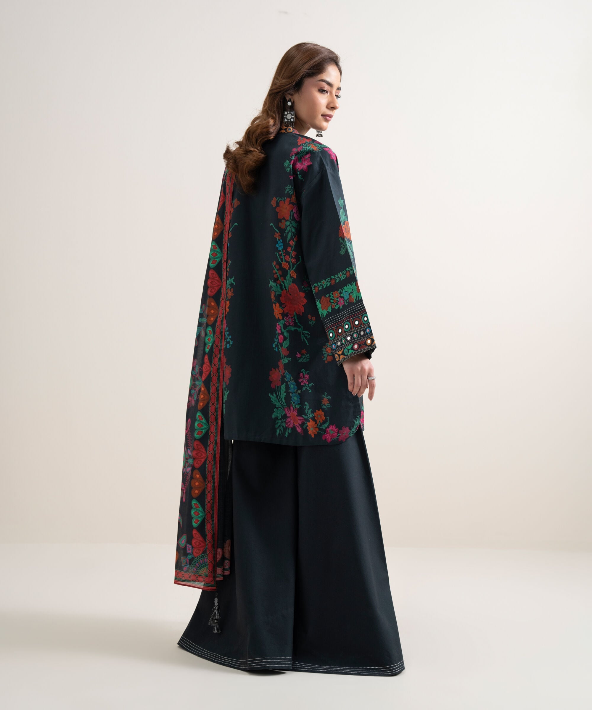 3 Piece - Printed Lawn Suit