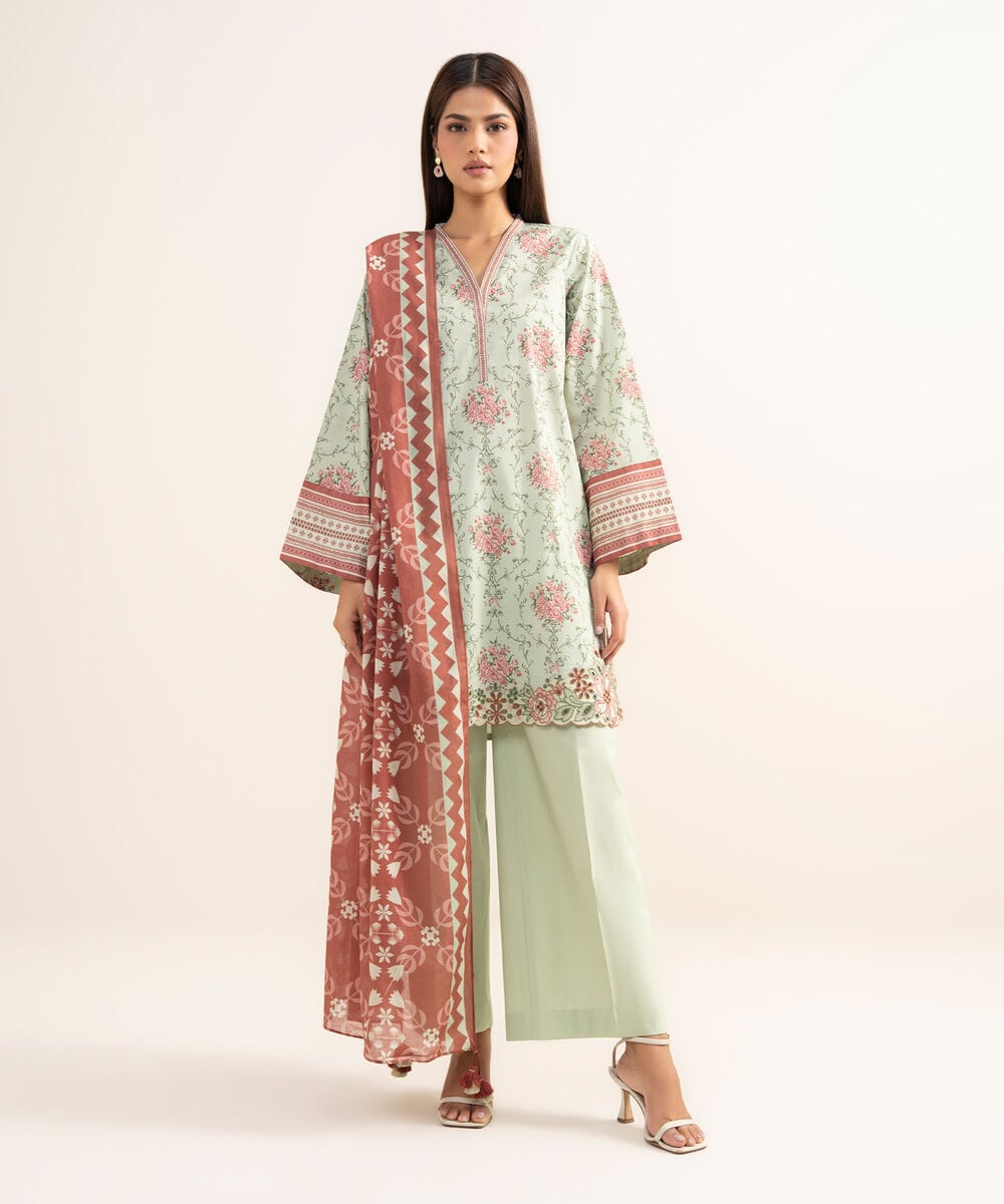 3 Piece - Embroidered Lawn Suit