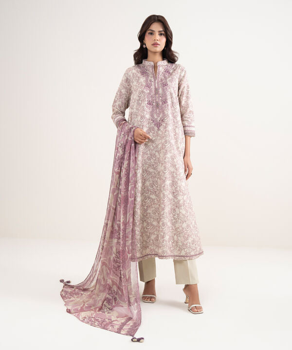 3 Piece - Embroidered Lawn Suit