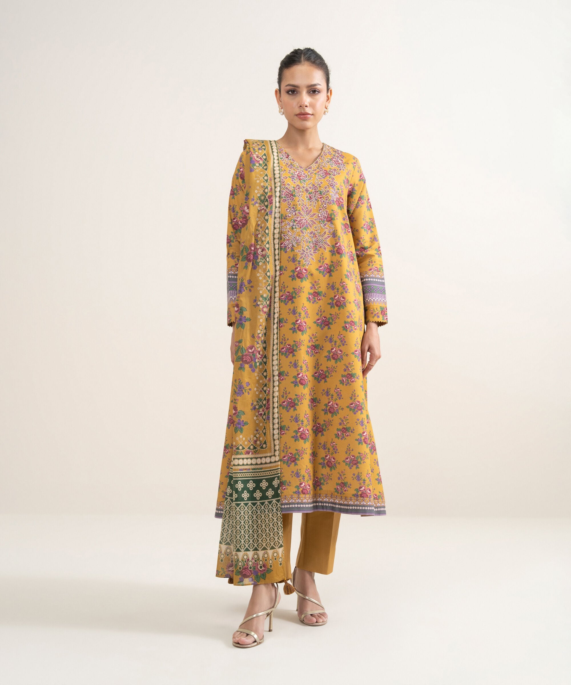 3 Piece - Embroidered Lawn Suit