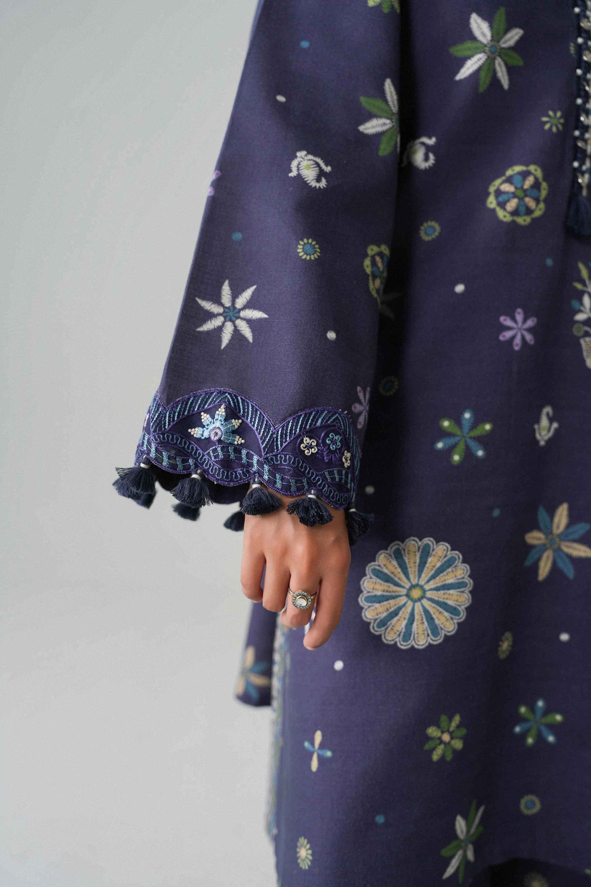 2 Piece - Printed Embroidered Suit - U2STE-NISHA26WV1-42