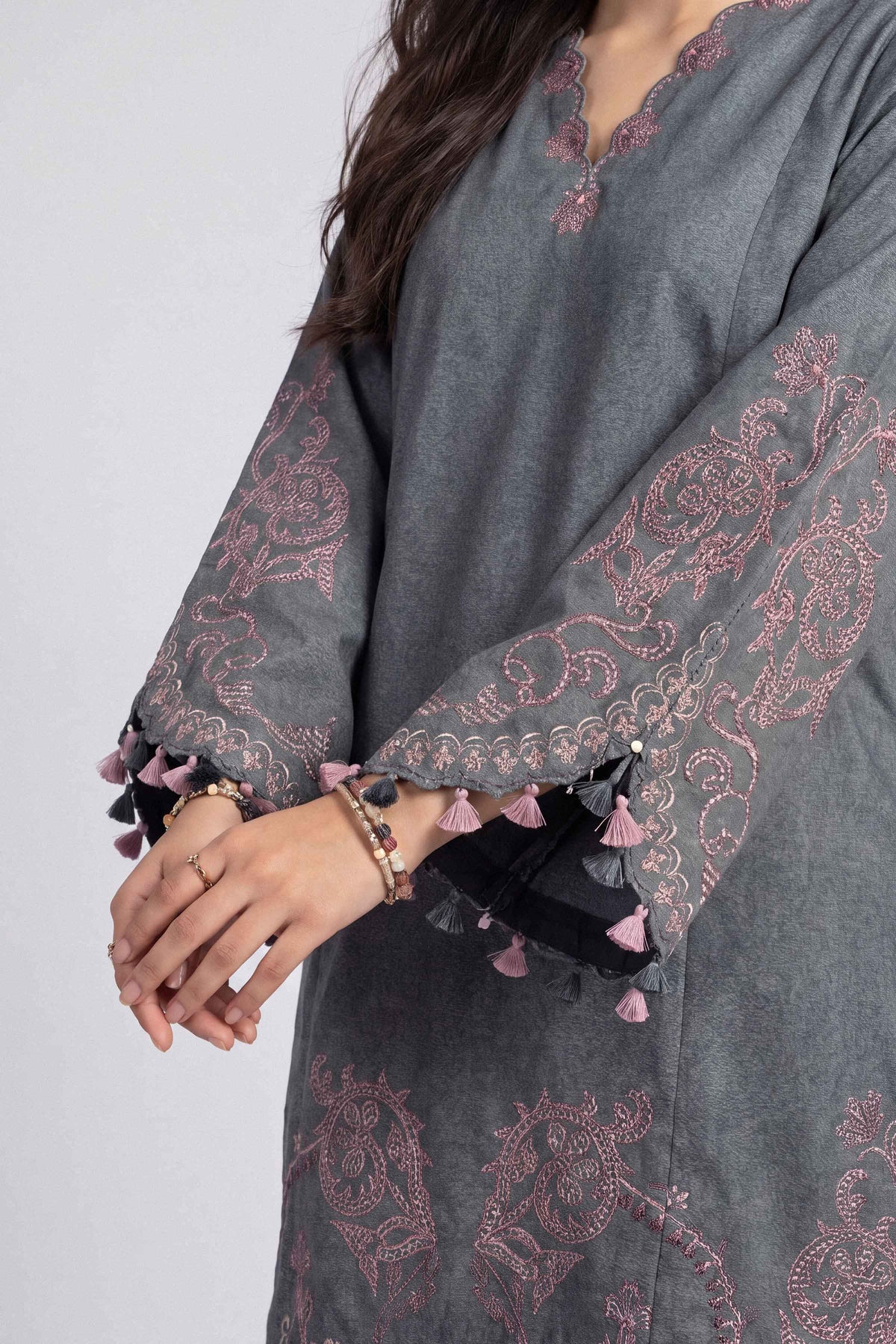 2 Piece - Embroidered Suit - U2STE-NISHA26WV1-70