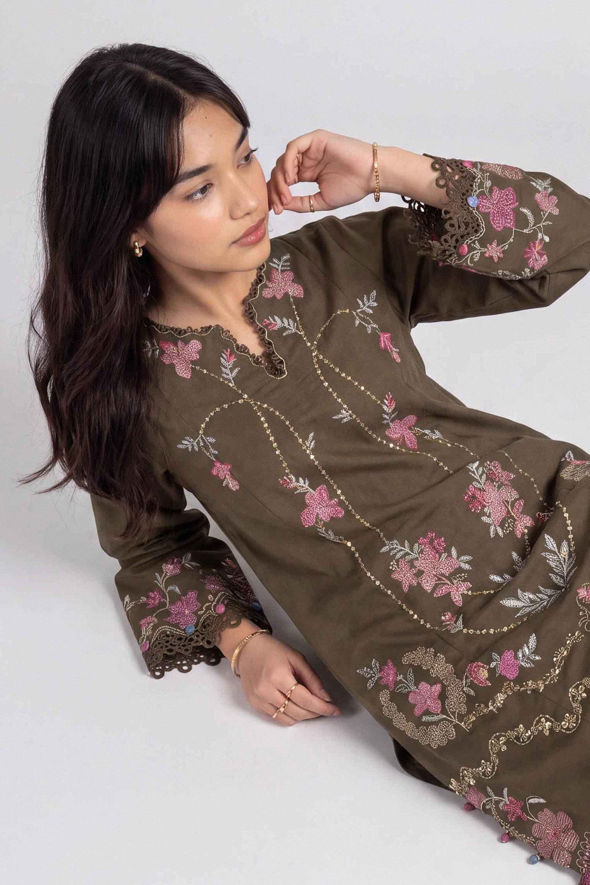 2 Piece - Embroidered Suit - U2STE-NISHA26WV1-84
