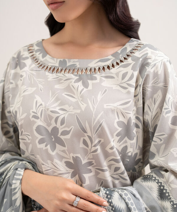 3 Piece - Printed Lawn Suit