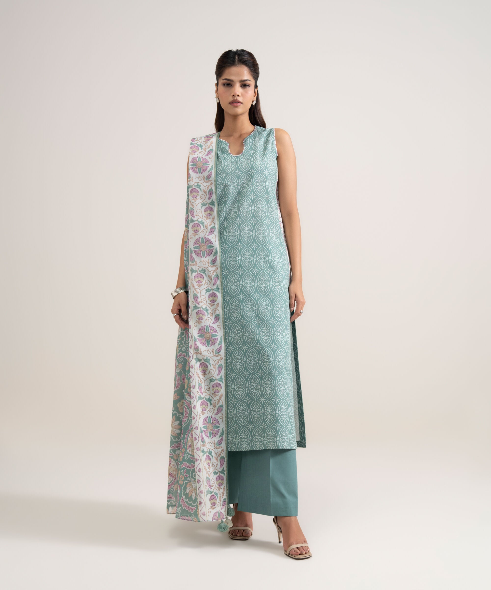 Women's Unstitched Lawn Printed Green and Off White 3 Piece Suit