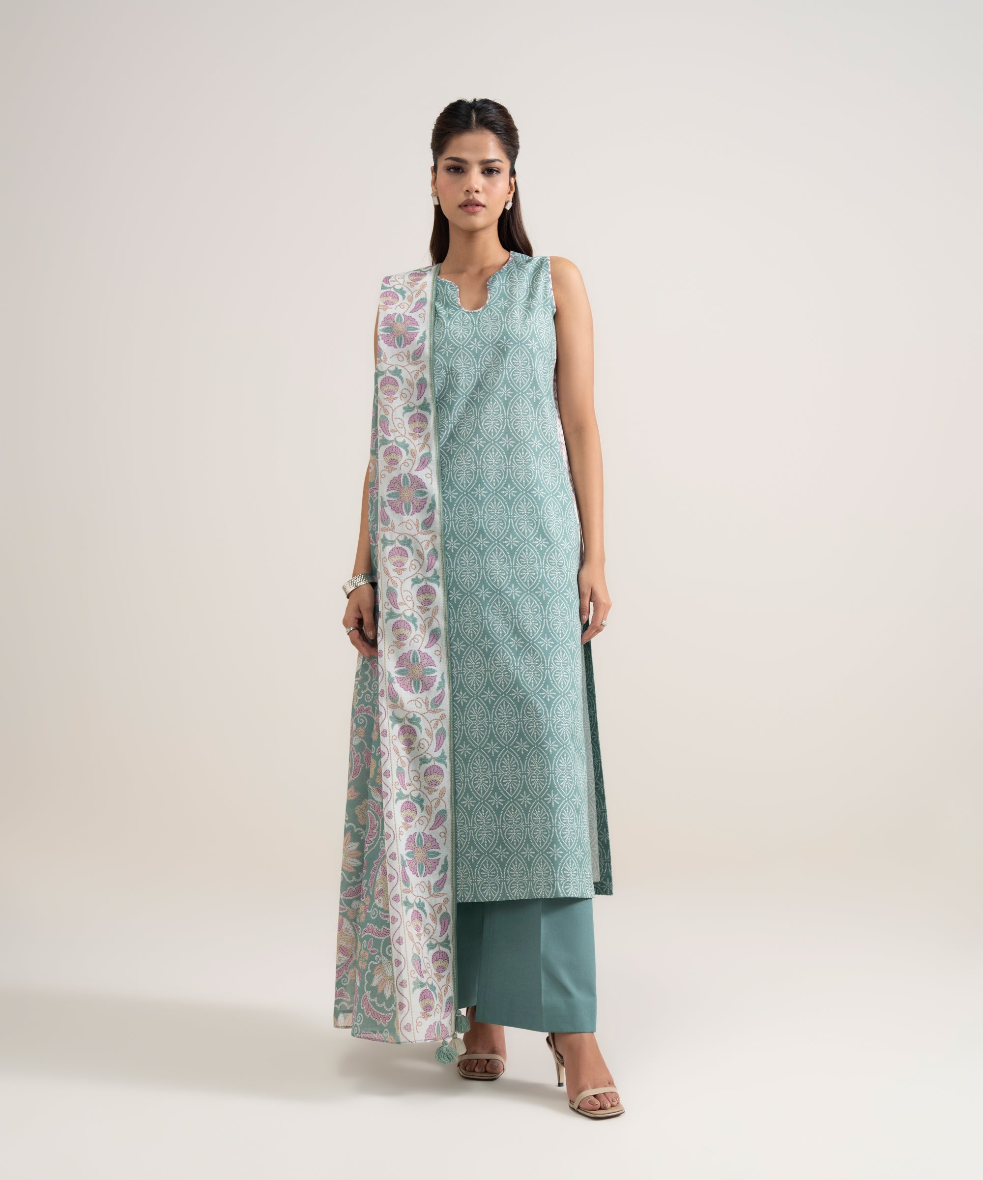 Unstitched 3 PC U2TDDS26V532