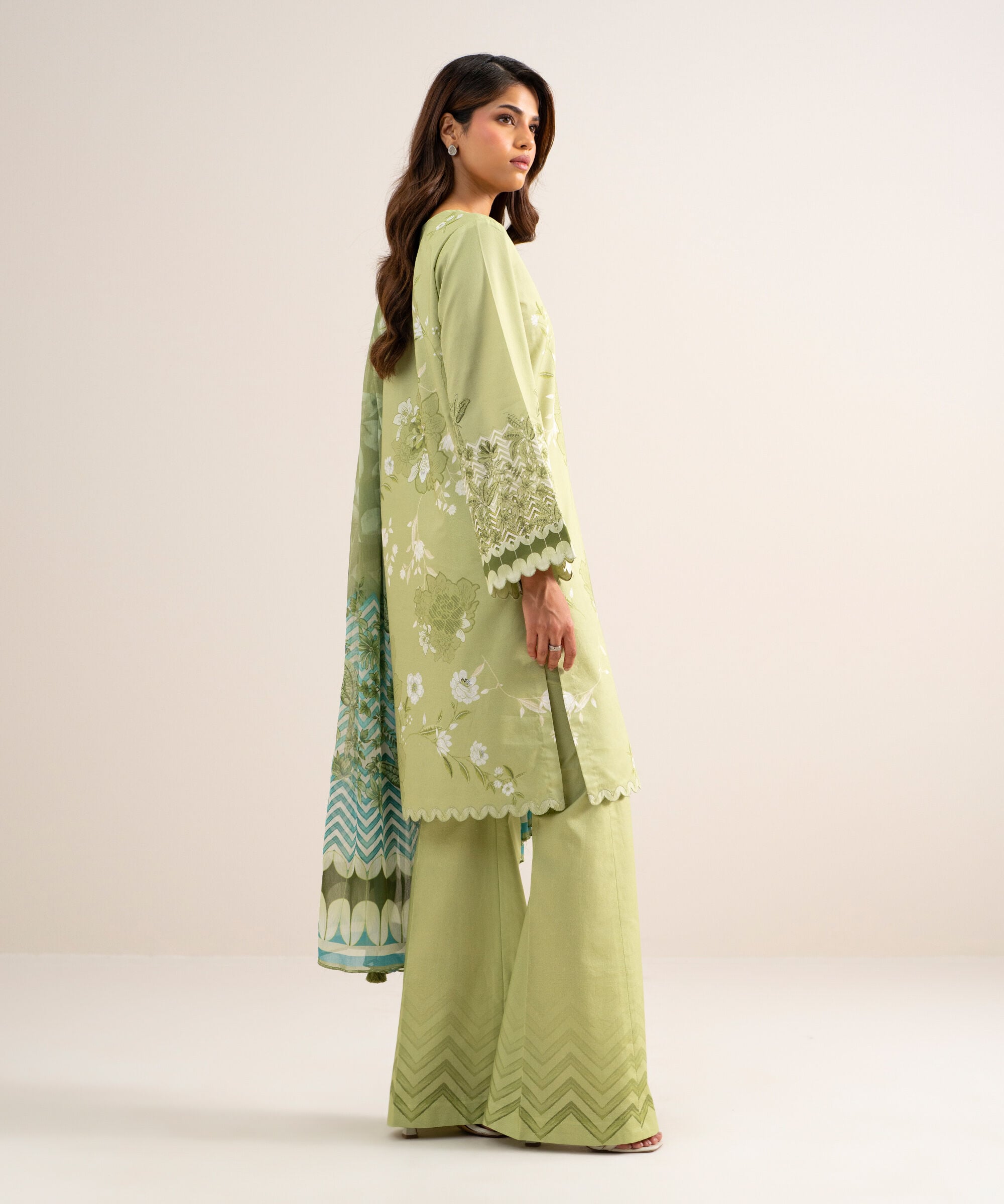 3 Piece - Printed Lawn Suit U2TDDS26V758