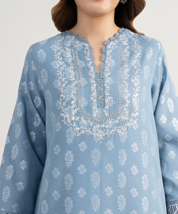 3 Piece - Embroidered Jacquard Suit