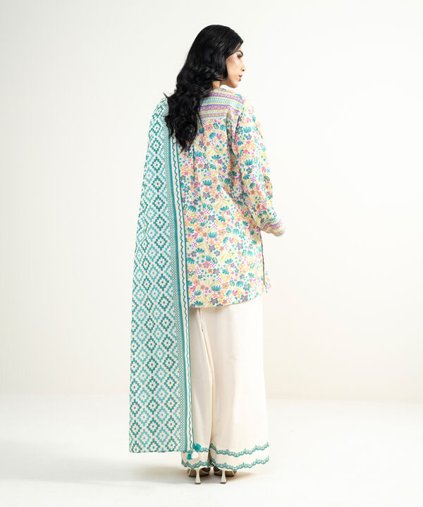 3 Piece - Embroidered Lawn Suit
