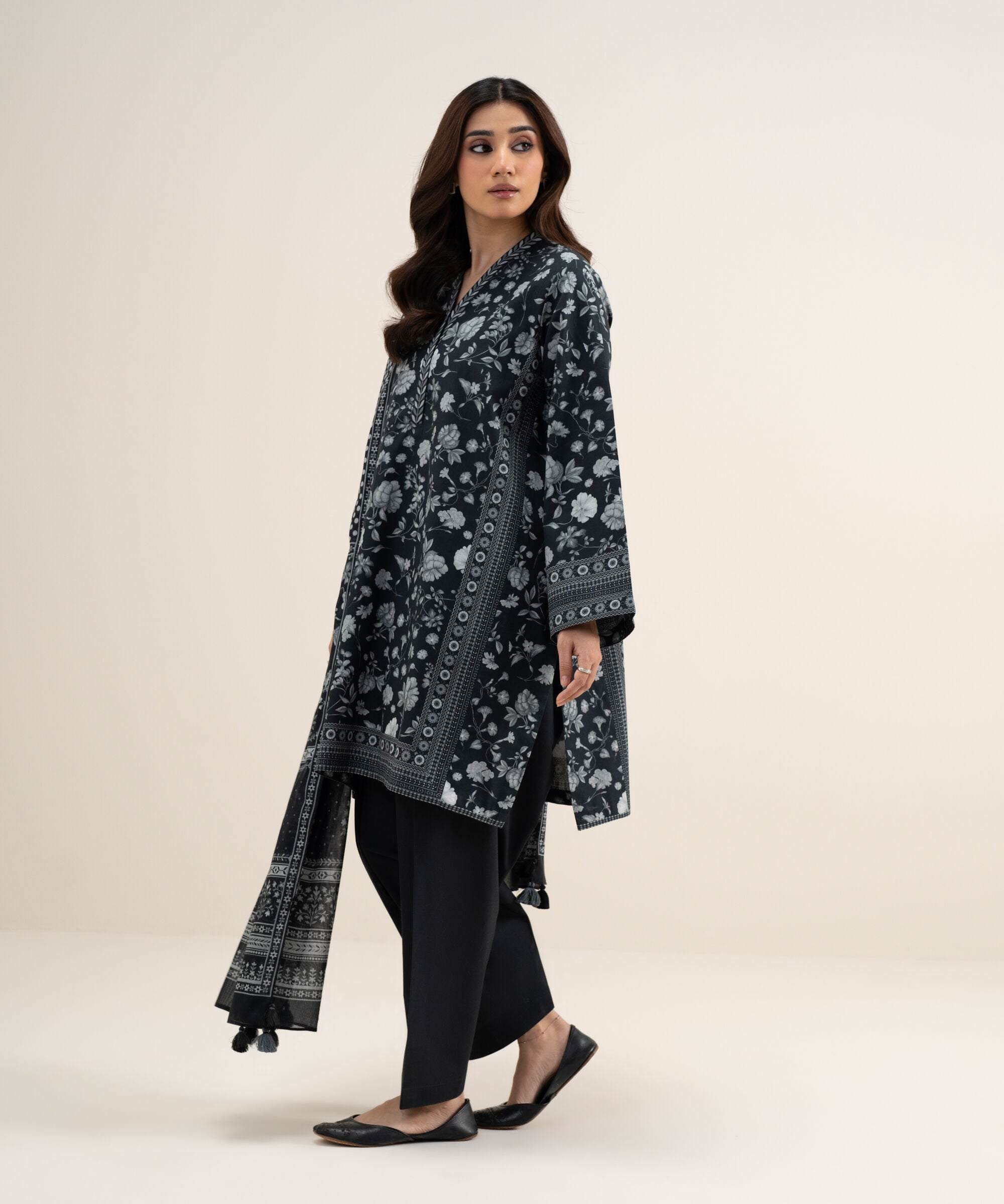 3 Piece - Printed Lawn Suit