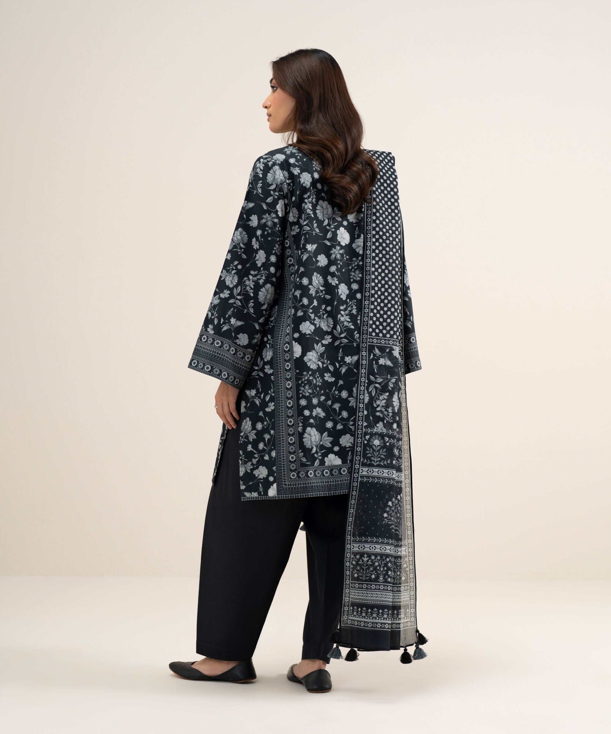 3 Piece - Printed Lawn Suit