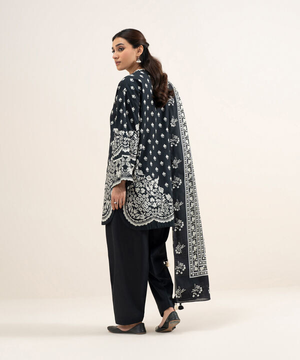 3 Piece - Printed Lawn Suit