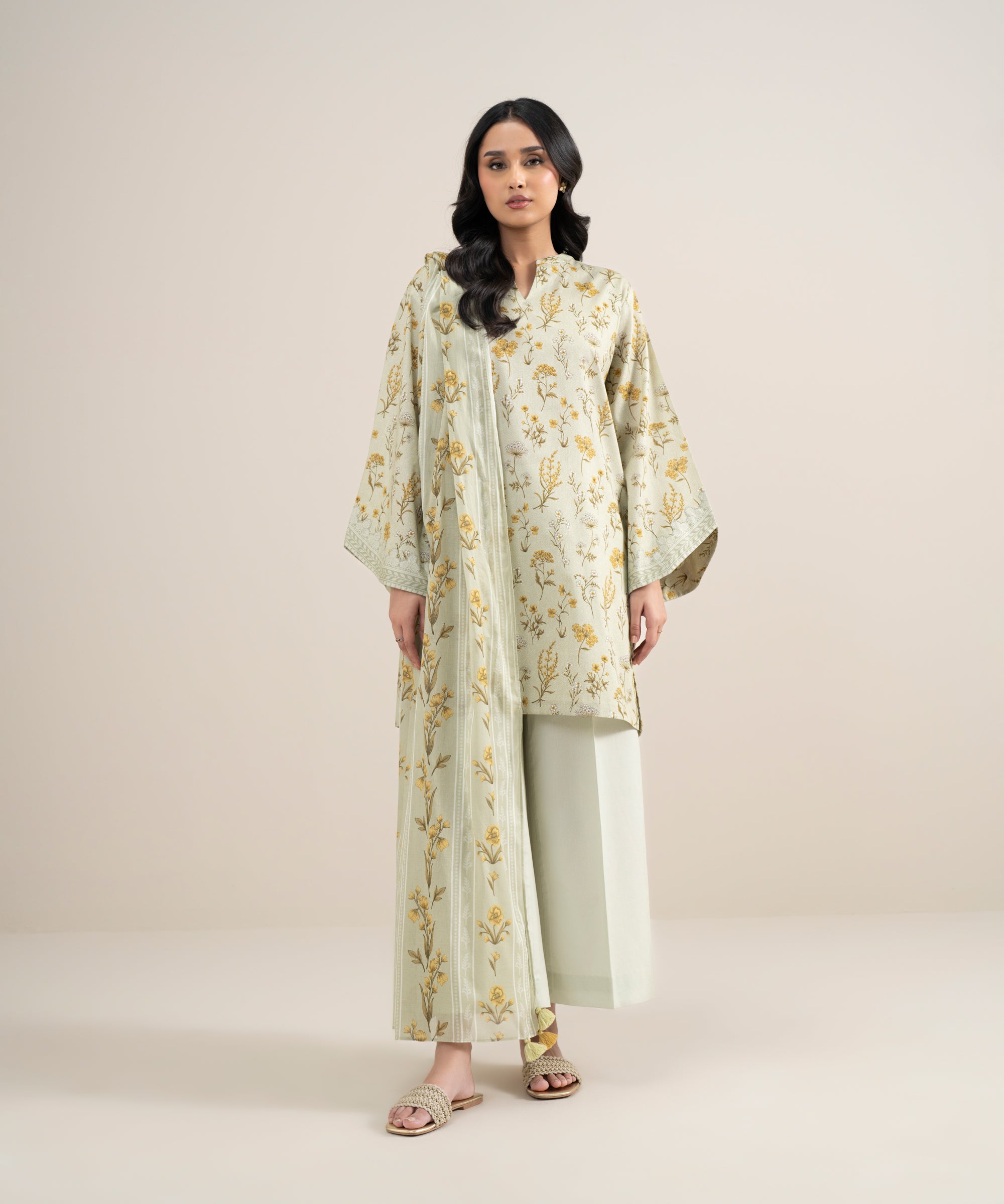 Unstitched 3 PC U3PDDS26V575