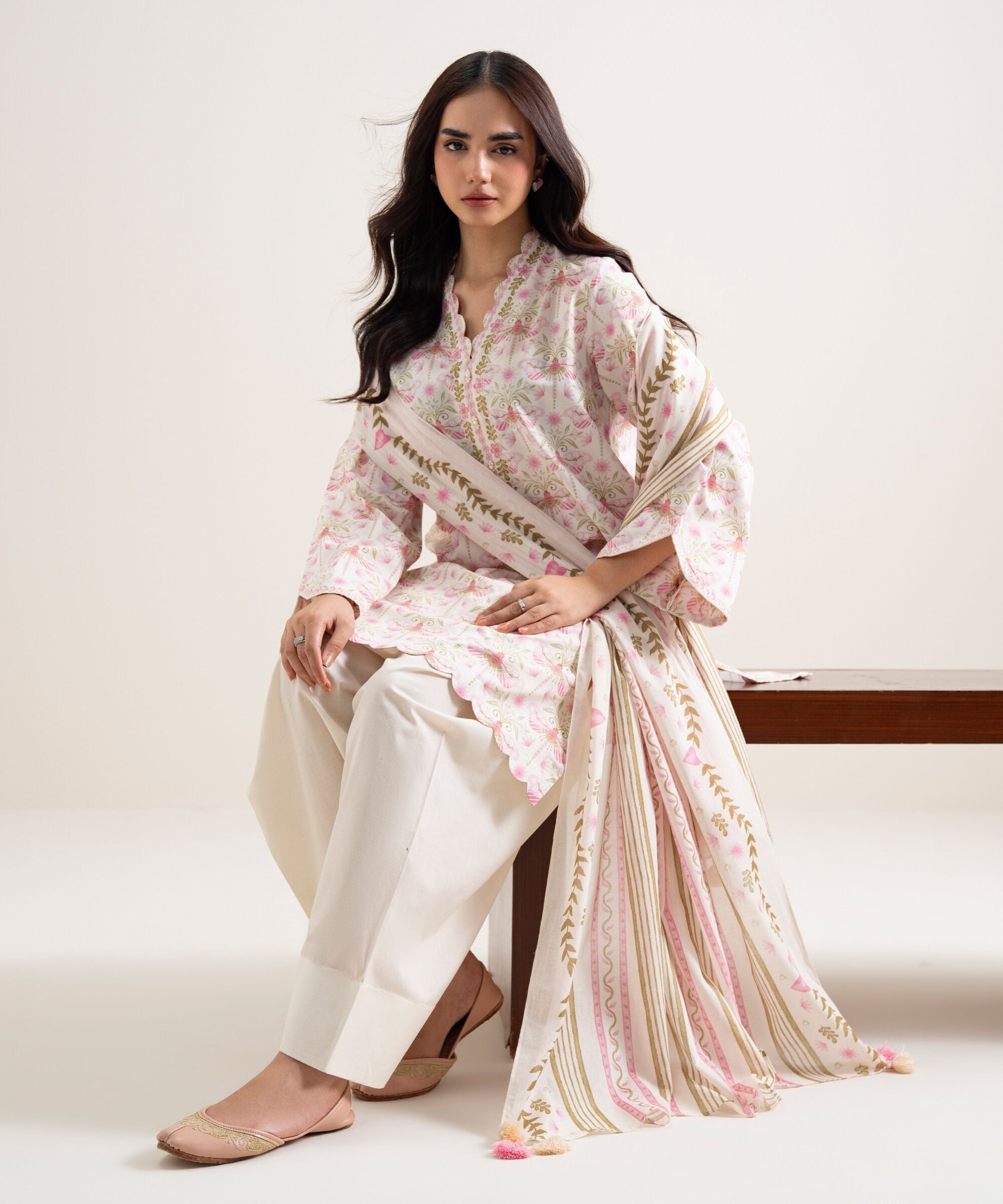 3 Piece - Printed Lawn Suit U3PDDS26V613