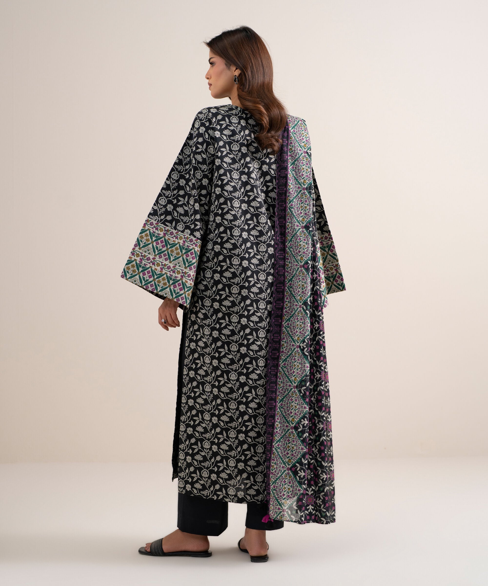 Unstitched 3 PC U3PDDS26V621