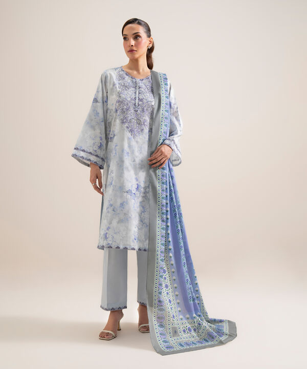 3 Piece - Embroidered Lawn Suit