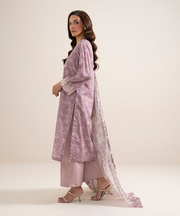 3 Piece - Embroidered Lawn Suit