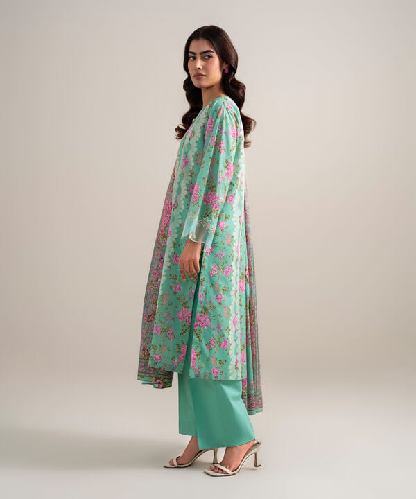 3 Piece - Embroidered Lawn Suit