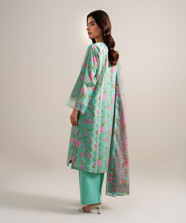 3 Piece - Embroidered Lawn Suit