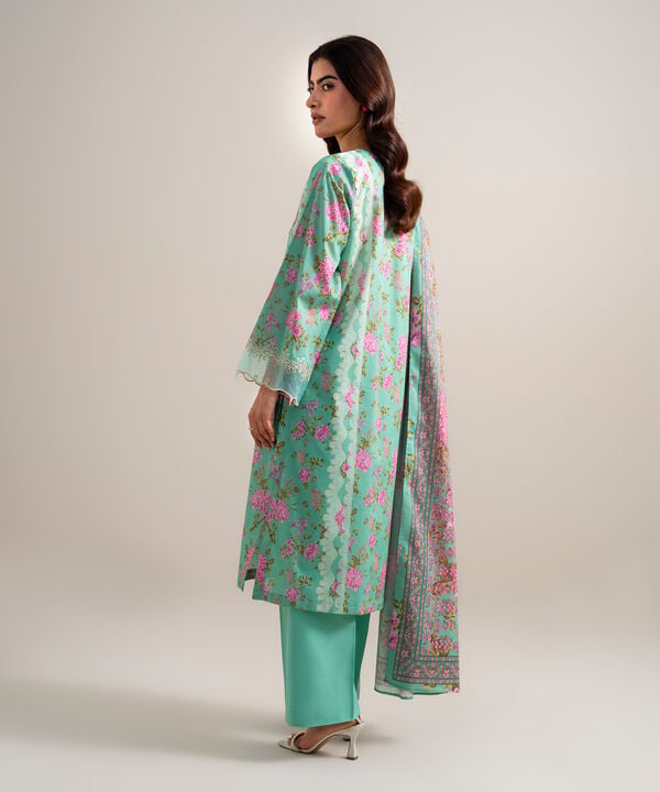 3 Piece - Embroidered Lawn Suit