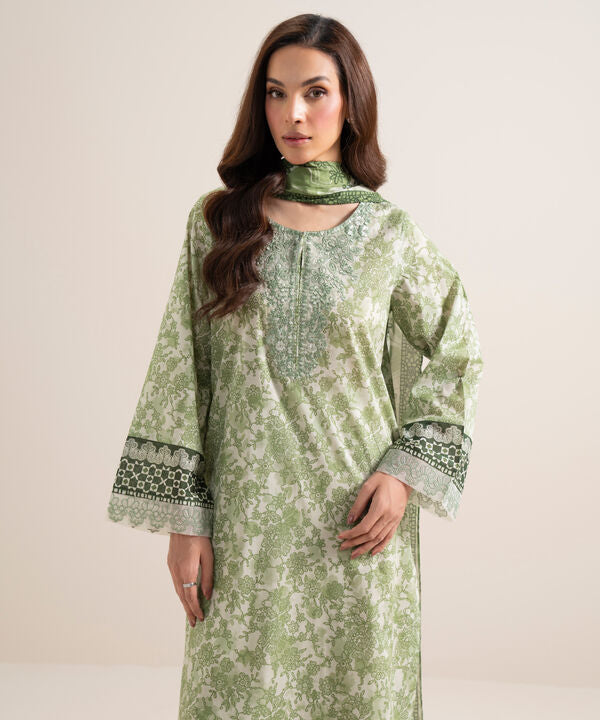 3 Piece - Embroidered Lawn Suit