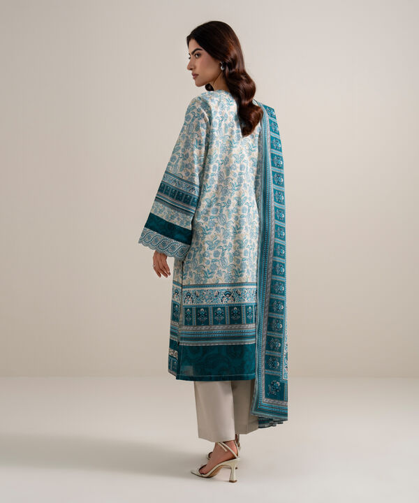3 Piece - Embroidered Lawn Suit