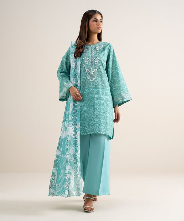 3 Piece - Embroidered Lawn Suit