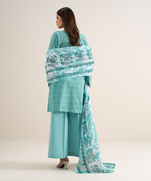 3 Piece - Embroidered Lawn Suit