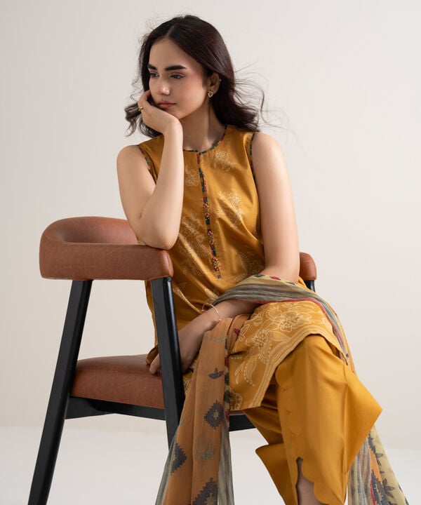 3 Piece - Printed Lawn Suit